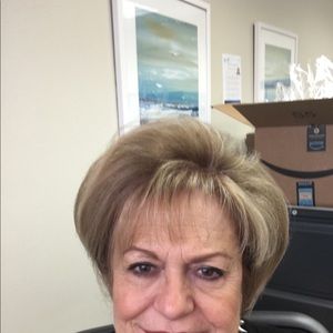 Meet your Posher, Marianne